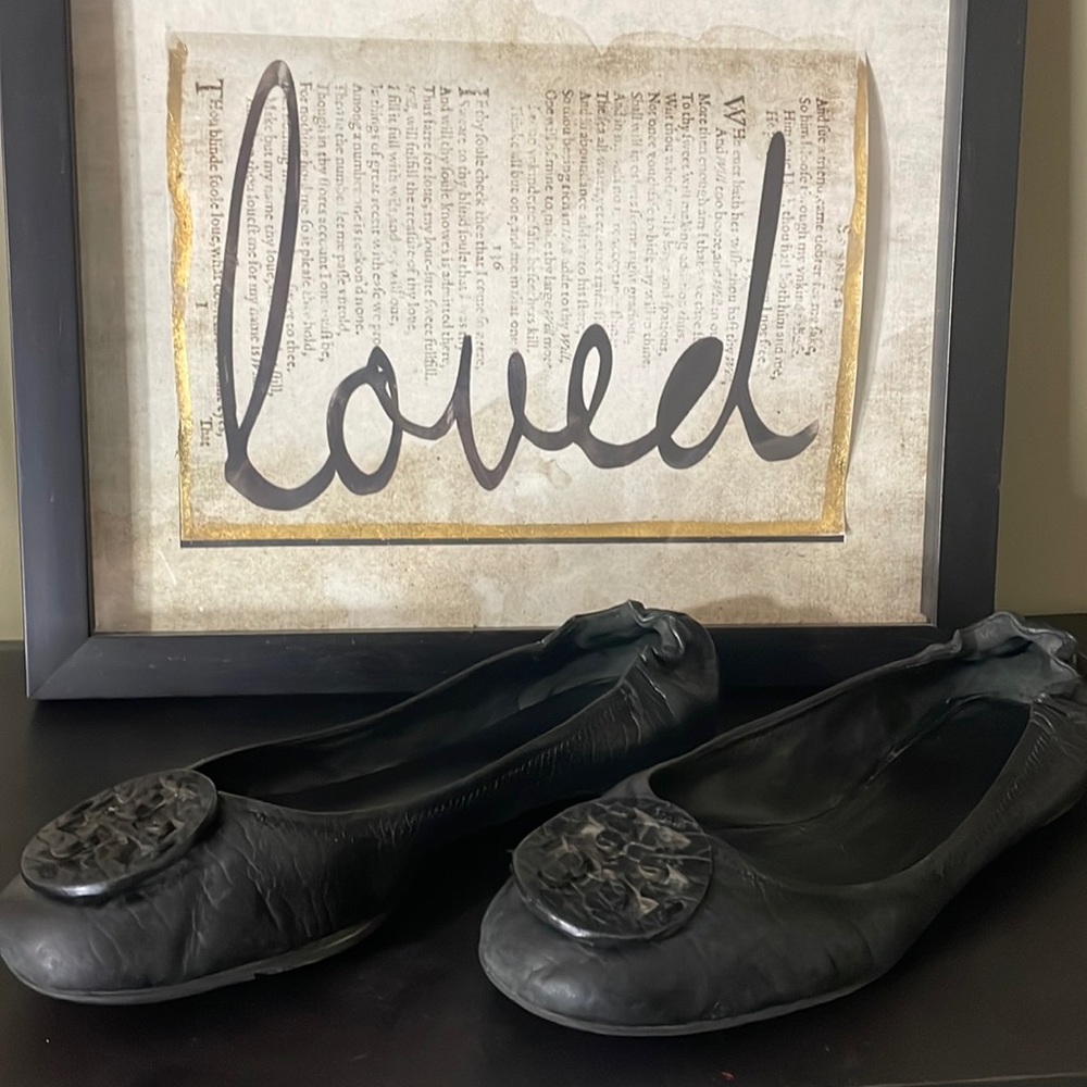 Tory Burch black leather reva flats